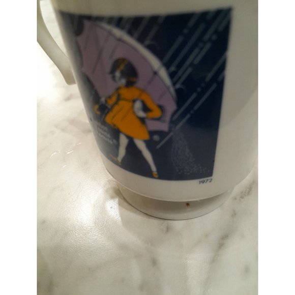 3 Morton Salt Coffee Cups 10 Oz Pictures From 1972, 1921 And 1956 When It Rains - Picture 3 of 9